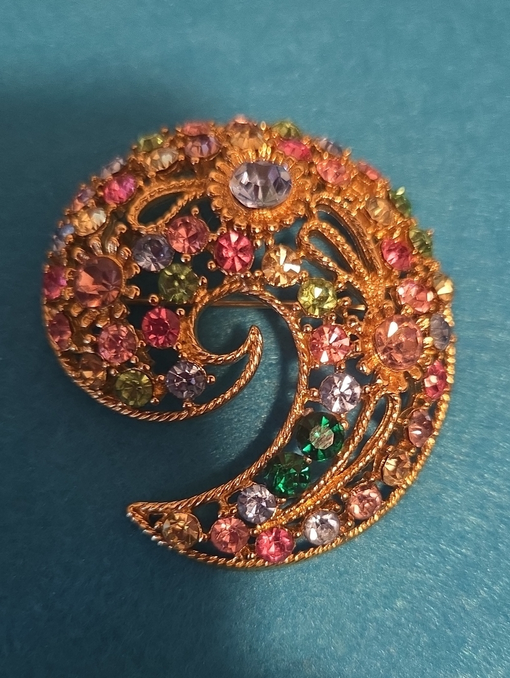 MJENT Gold-Tone Multicolor Crystal Swirl Brooch
